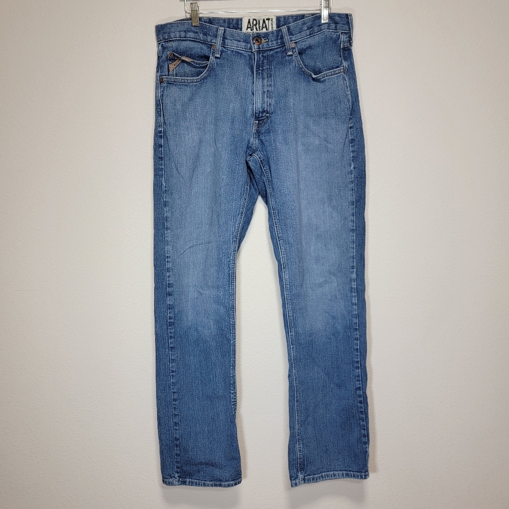 Ariat M5 slim straight medium wash 36×36